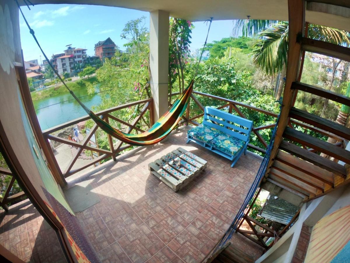 Hostal Moai Montañita 外观 照片