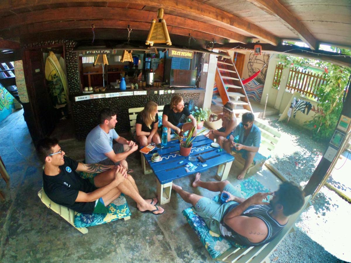 Hostal Moai Montañita 外观 照片