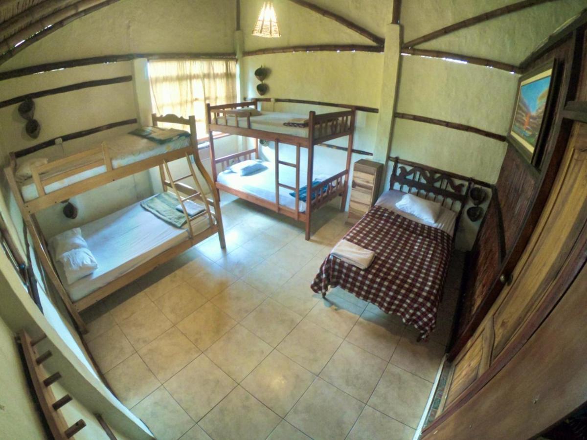 Hostal Moai Montañita 外观 照片