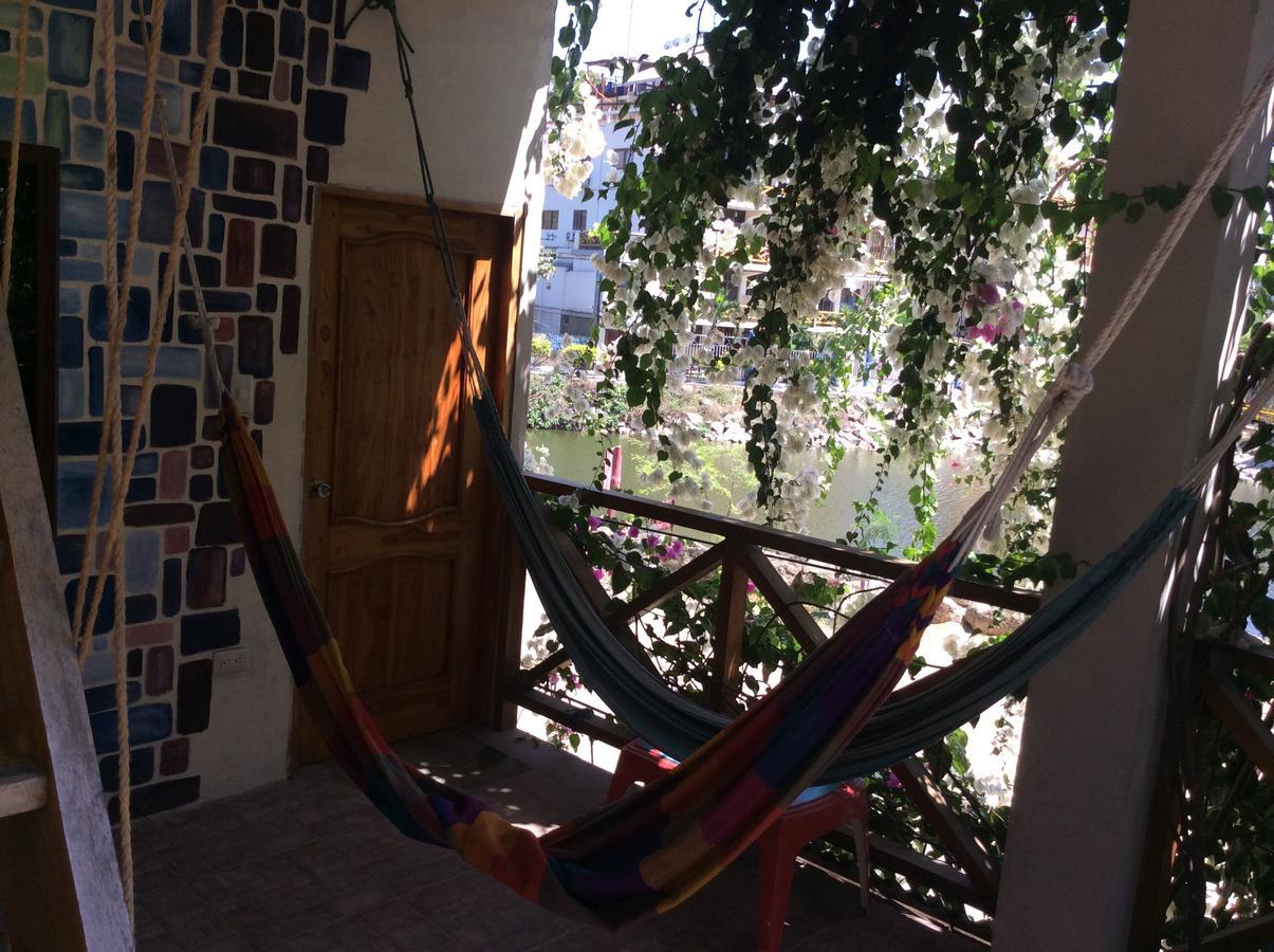 Hostal Moai Montañita 外观 照片